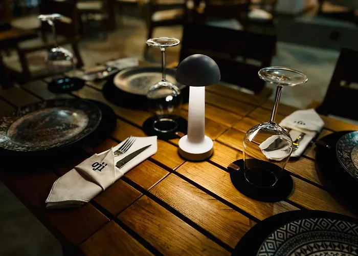 Oji Boutique